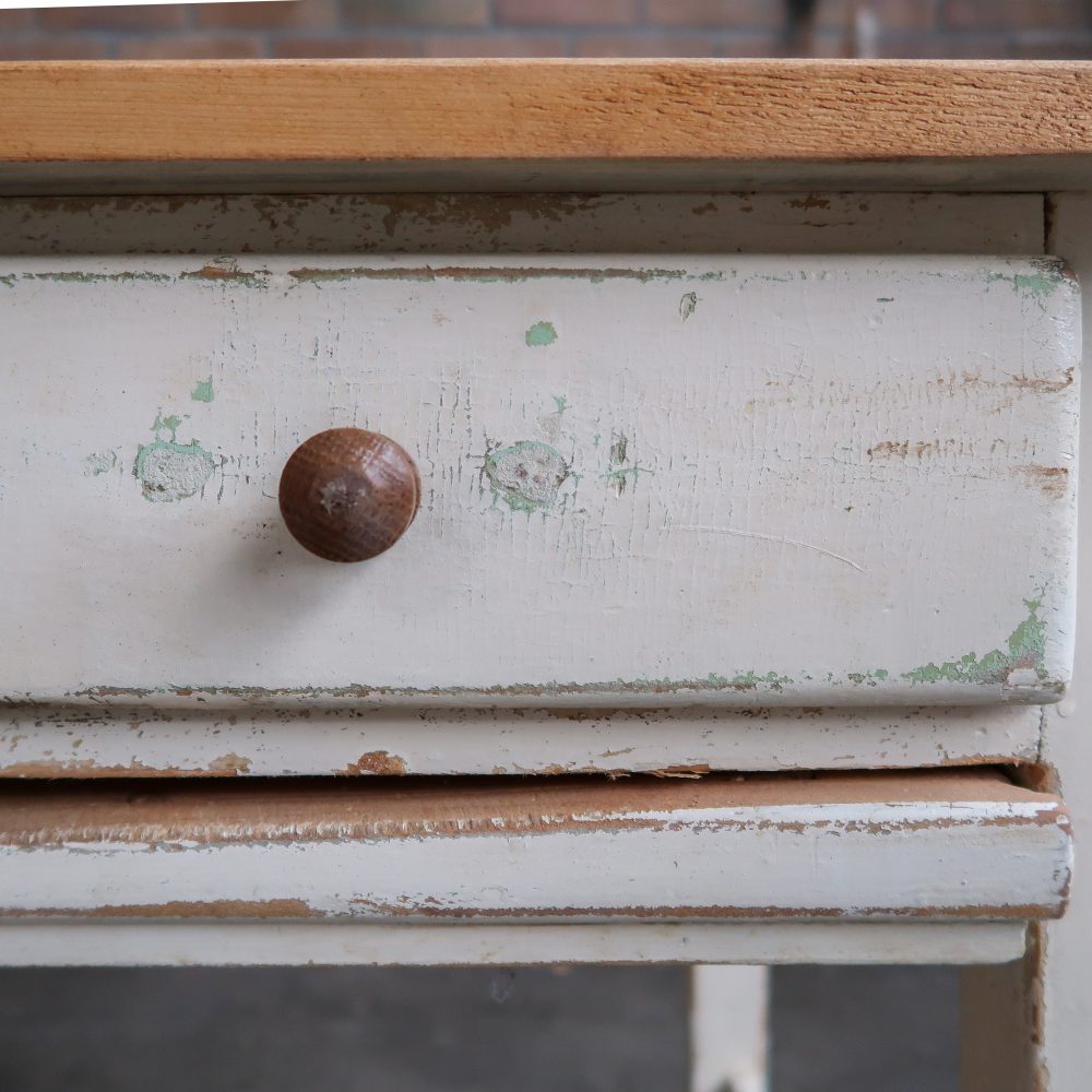Brocante tafeltje met uitschuifbare plank - Afbeelding 9