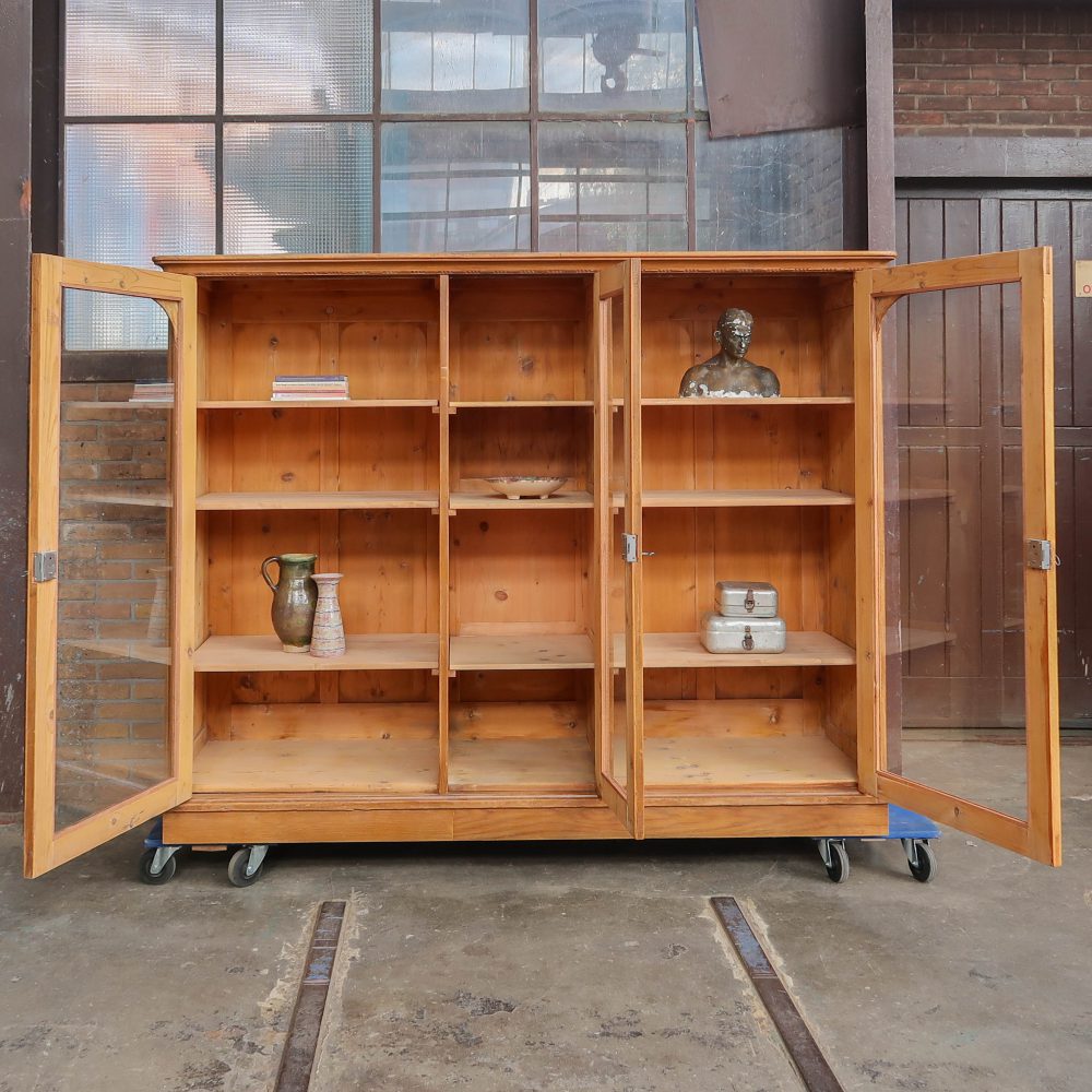 Brocante vitrinekast - Afbeelding 3