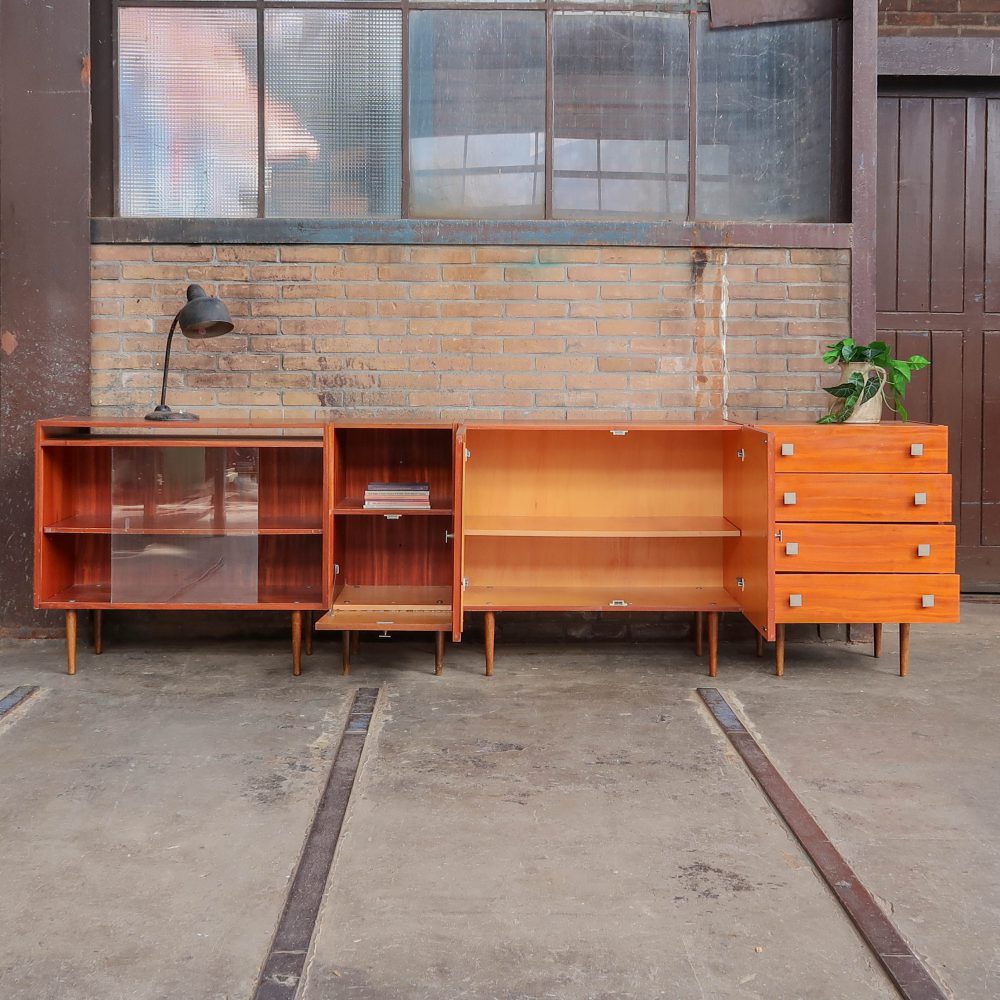 vintage dressoir