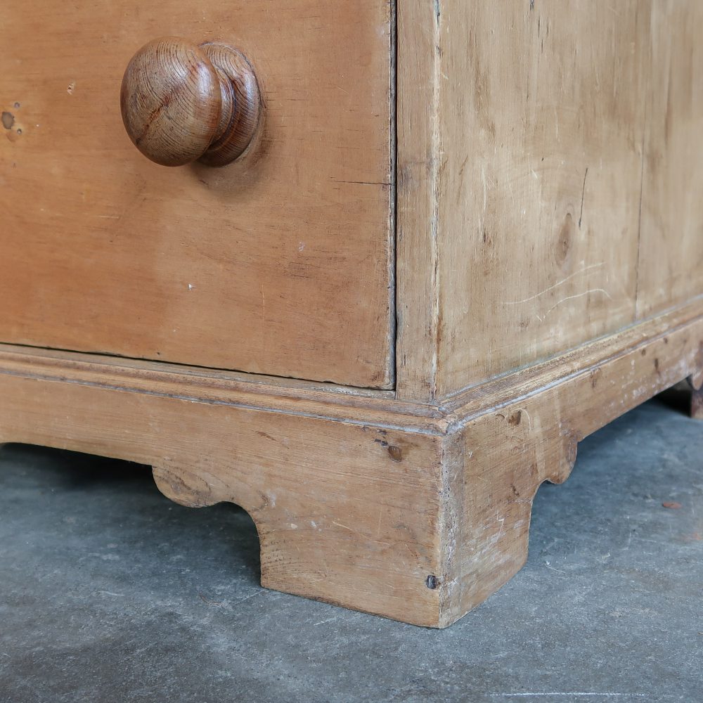 Brocante grenen buffetkast - Afbeelding 14