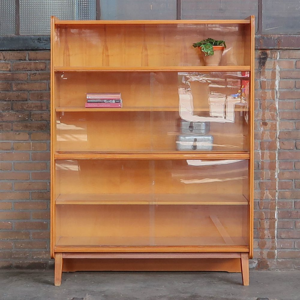 vintage boekenkast