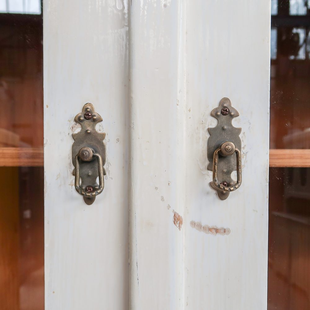 Witte brocante buffetkast - Afbeelding 10