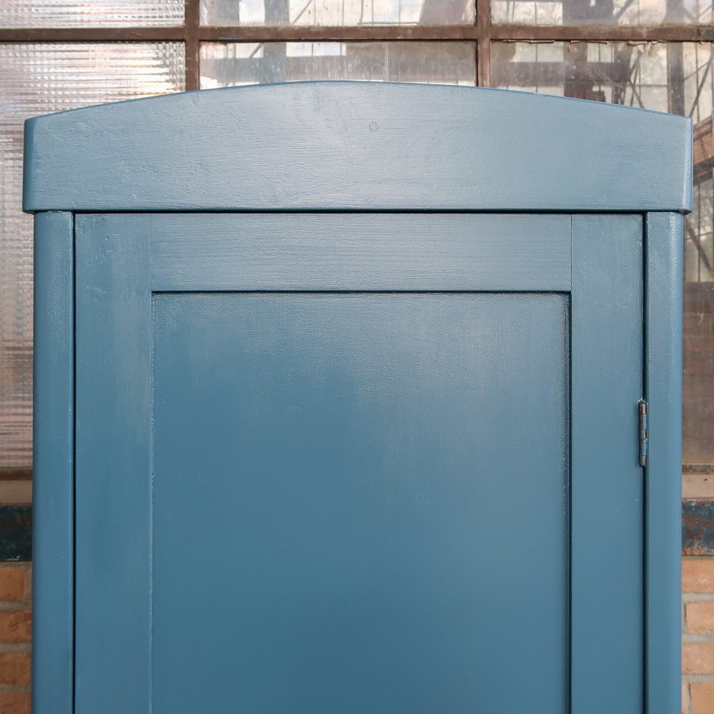 Blauwe eendeurs linnenkast - Afbeelding 4