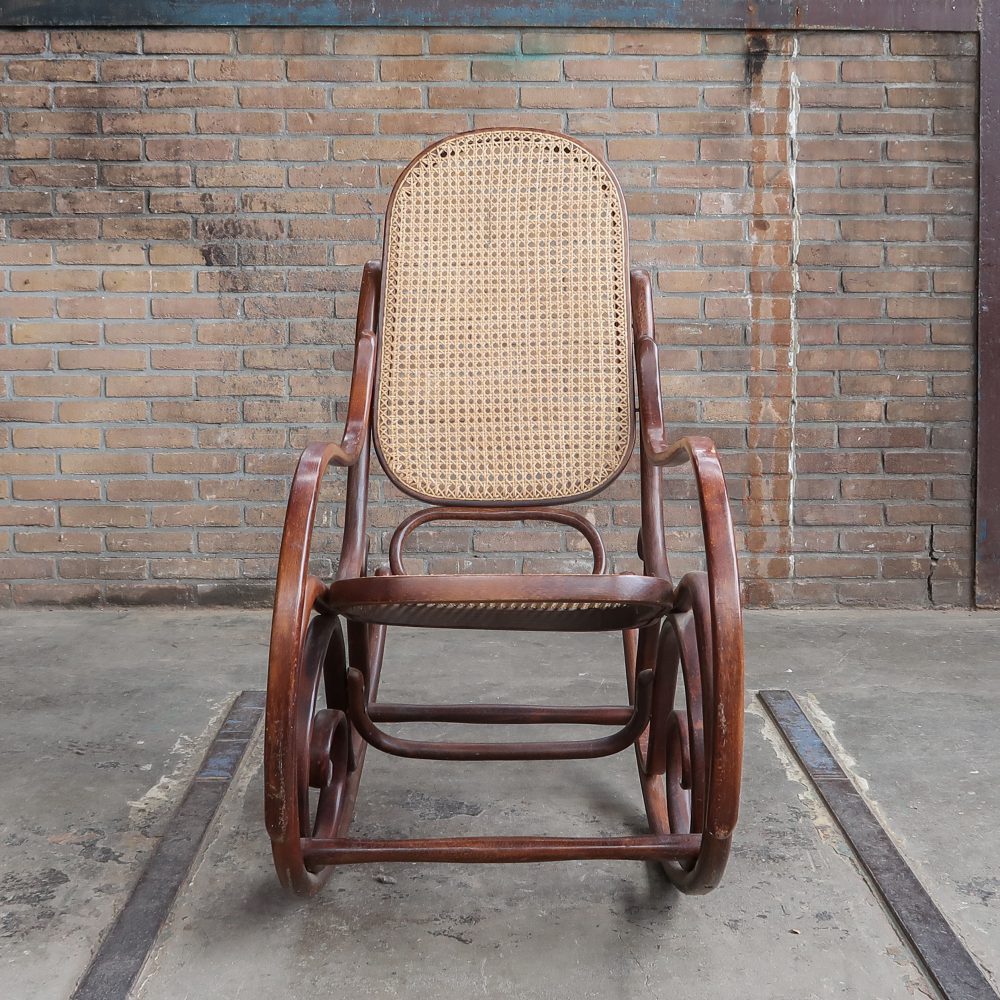 Schommelstoel, Thonet stijl - Afbeelding 3