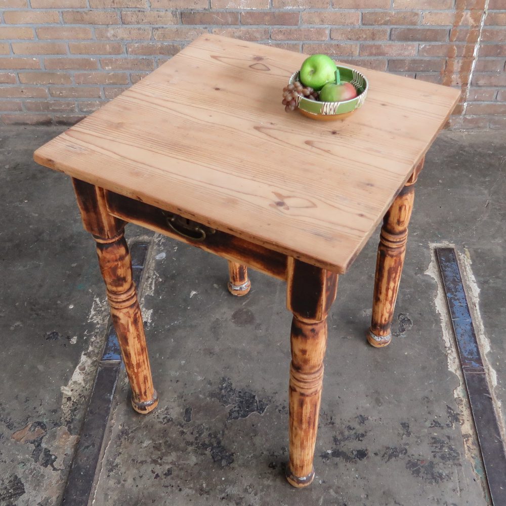 Brocante bijzettafeltje - Afbeelding 2