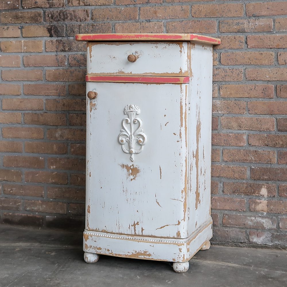 Brocante nachtkastje - Afbeelding 2