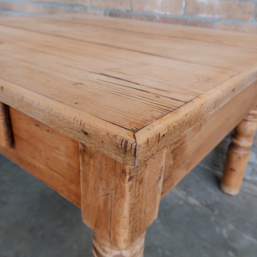Vintage salontafel van grenen - Afbeelding 5