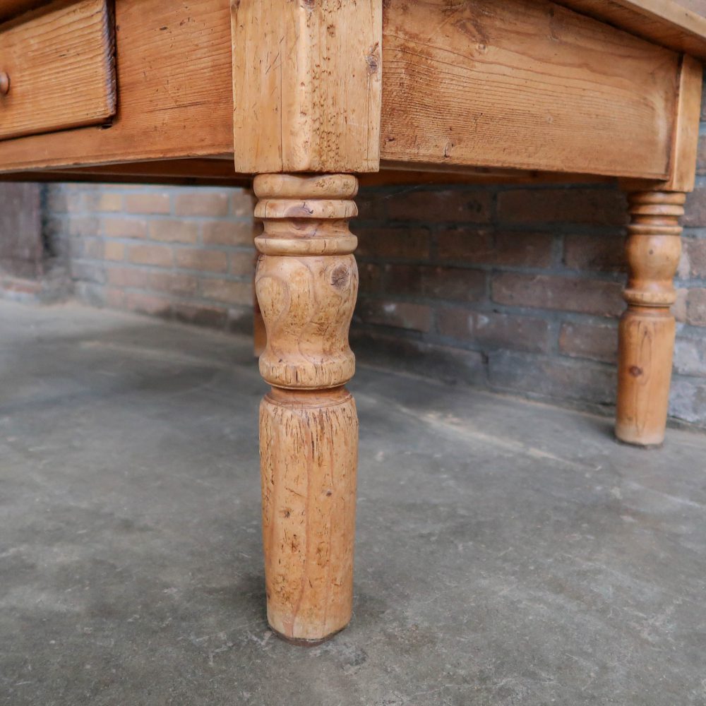 Vintage salontafel van grenen - Afbeelding 8