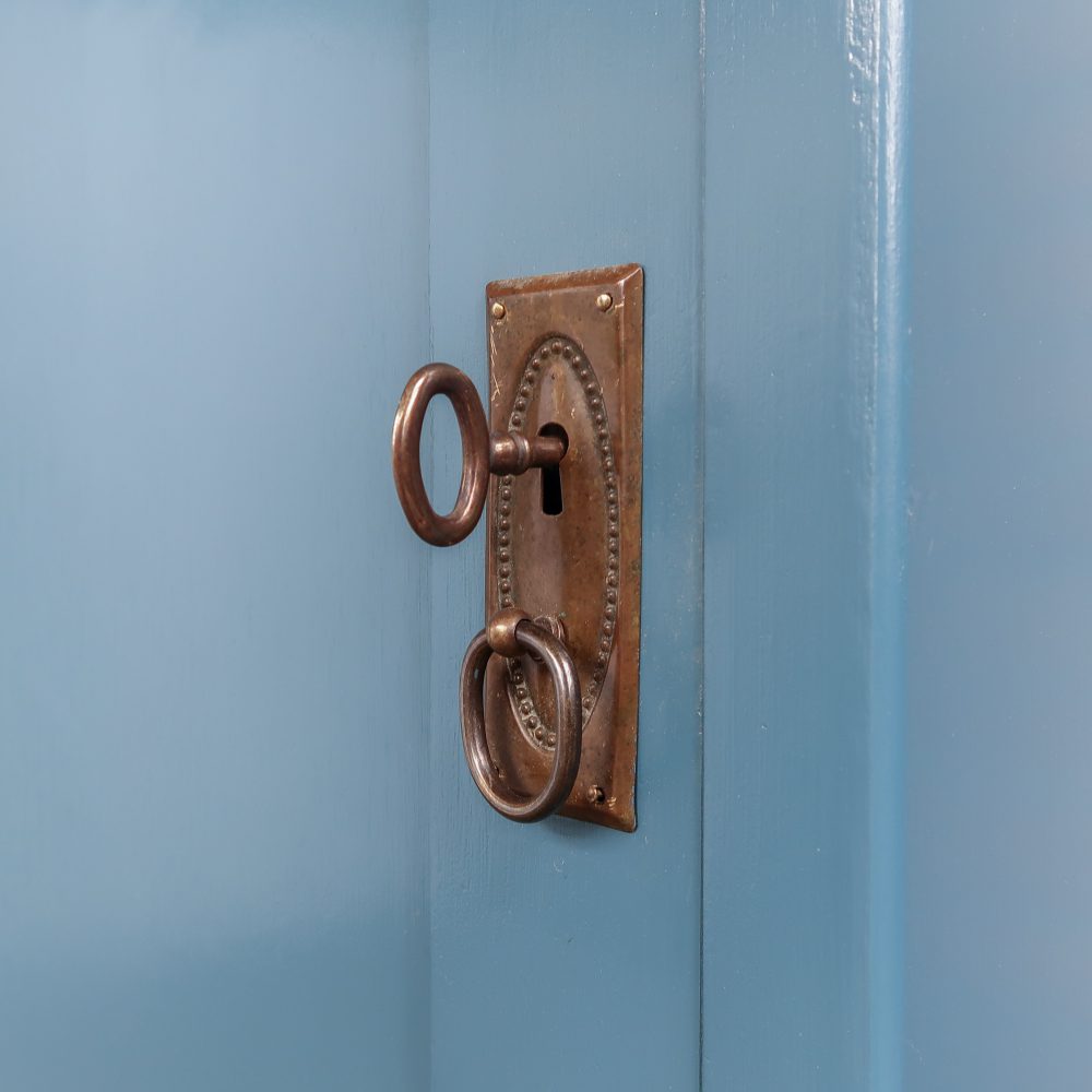 Blauwe eendeurs linnenkast - Afbeelding 7