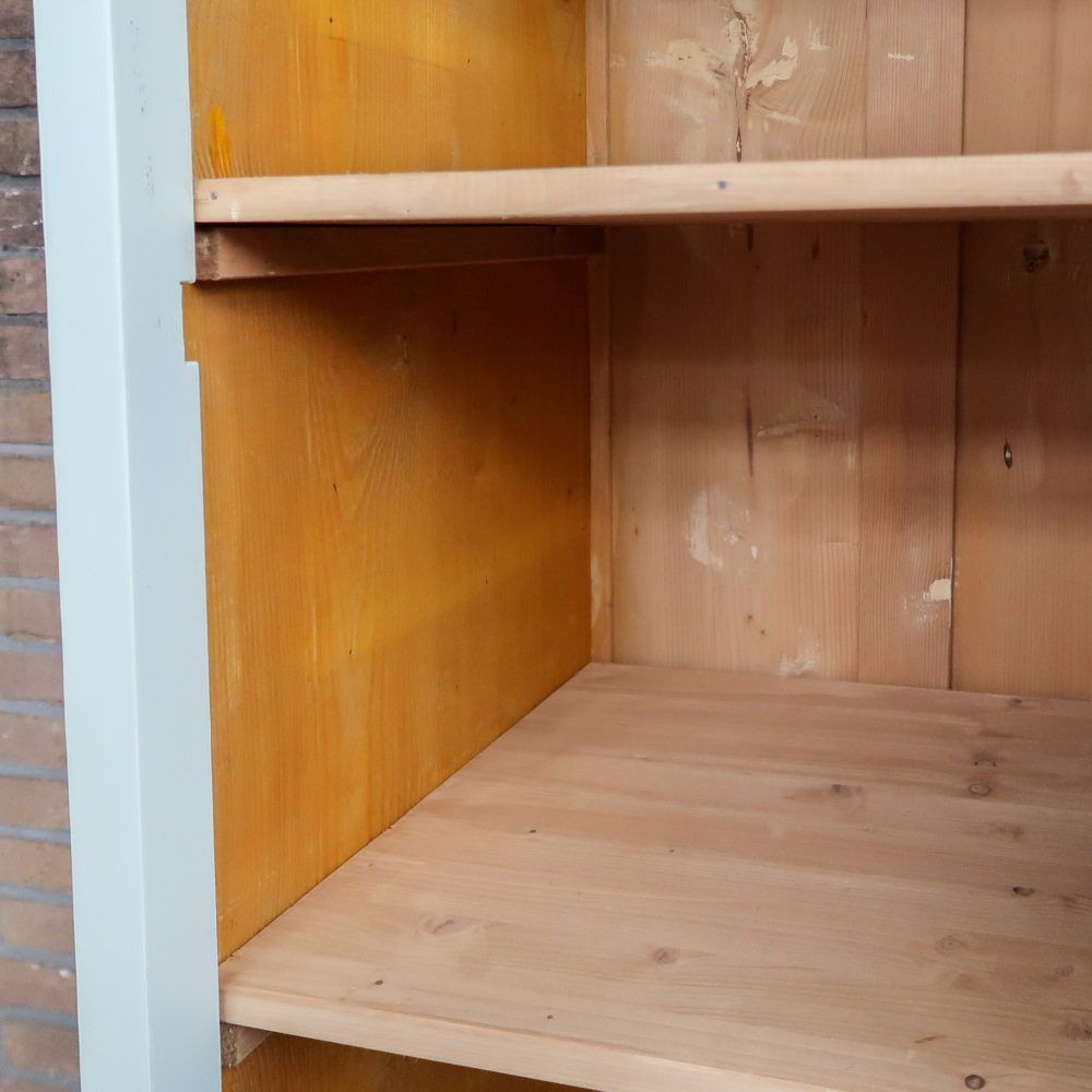 Eendeurs vitrinekast - Afbeelding 4
