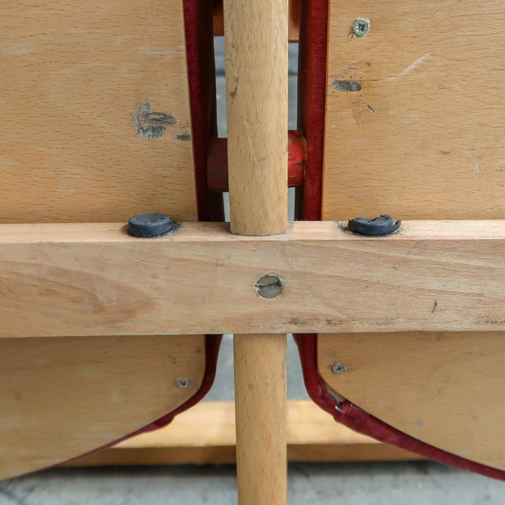 Vintage bioscoopstoelen - Afbeelding 11