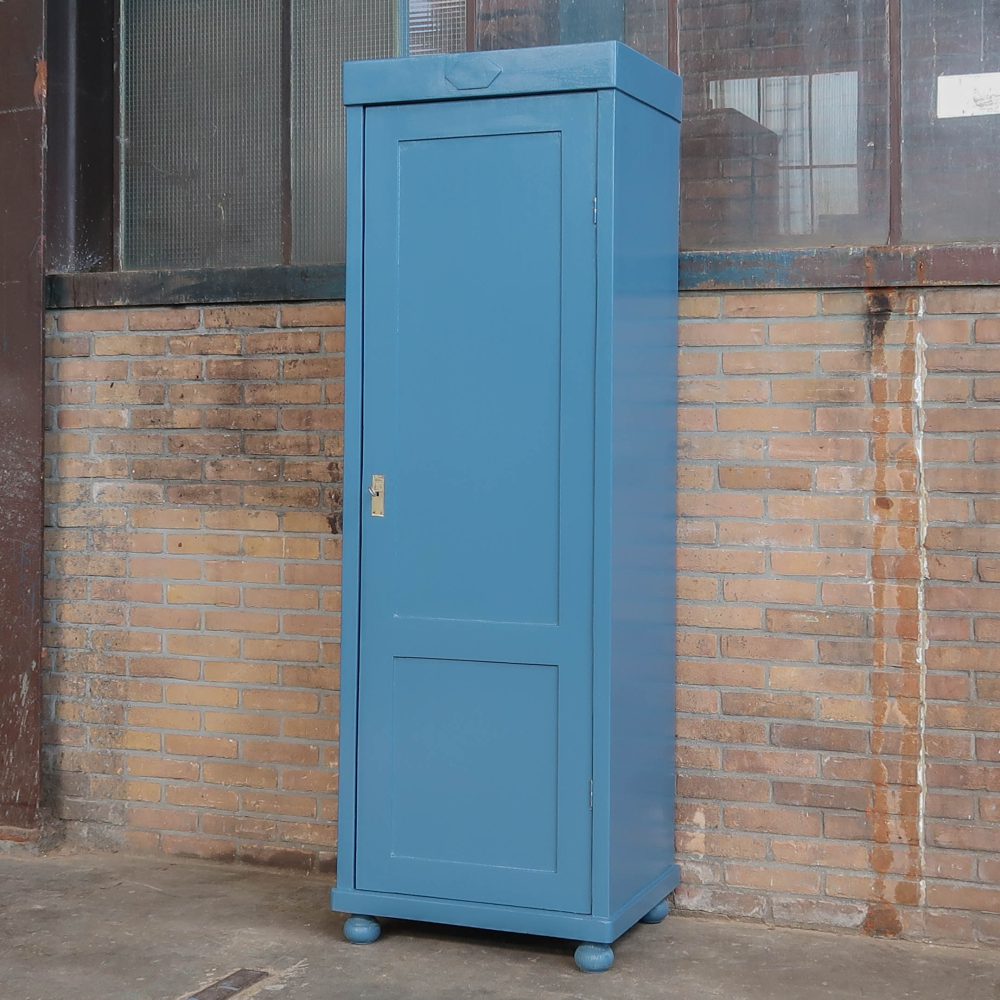 Blauwe eendeurs linnenkast - Afbeelding 2