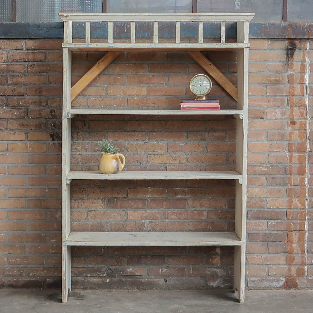 Brocante boekenkastje