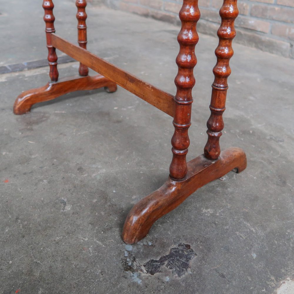 Brocante tafeltje - Afbeelding 14