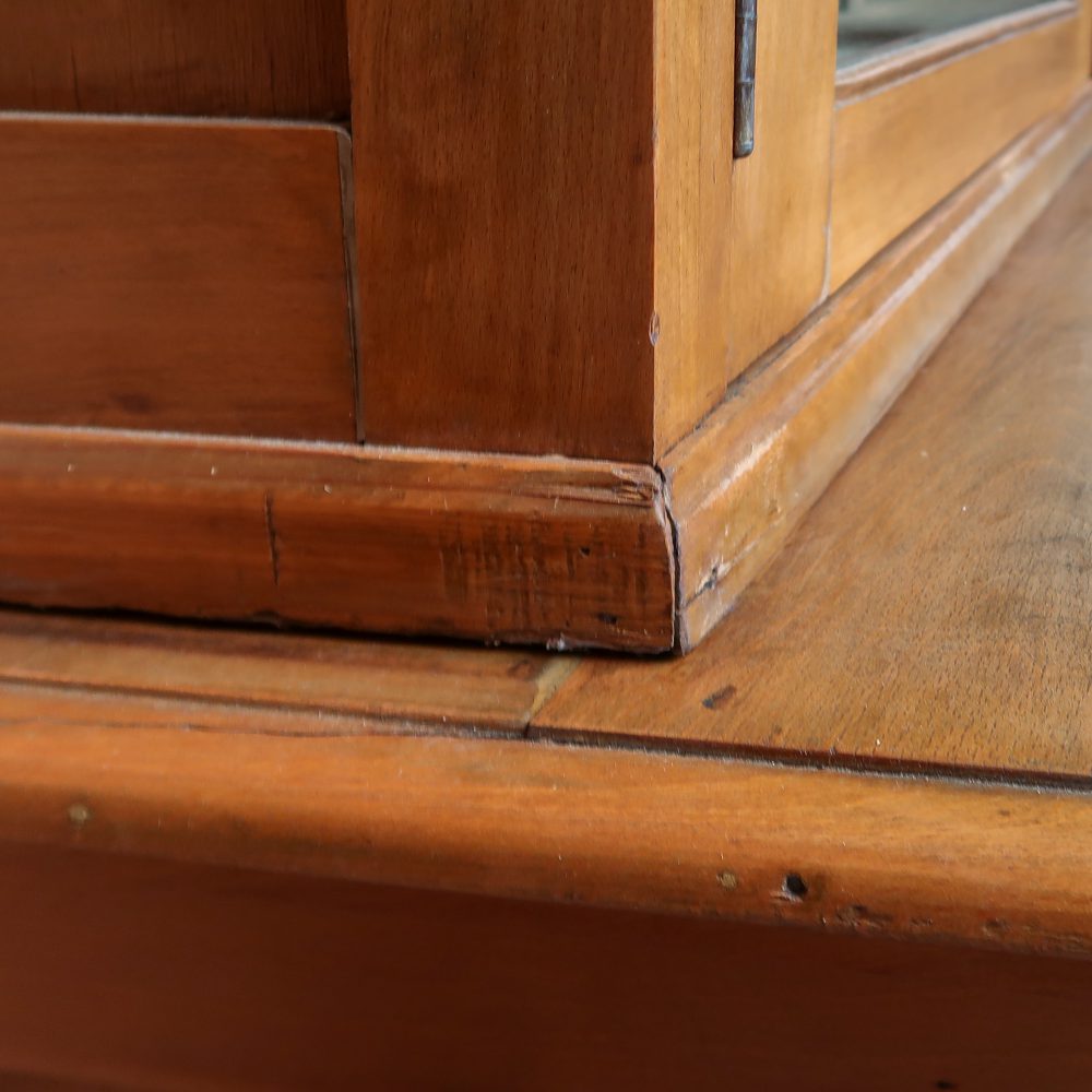 Brocante houten universiteitskast - Afbeelding 9