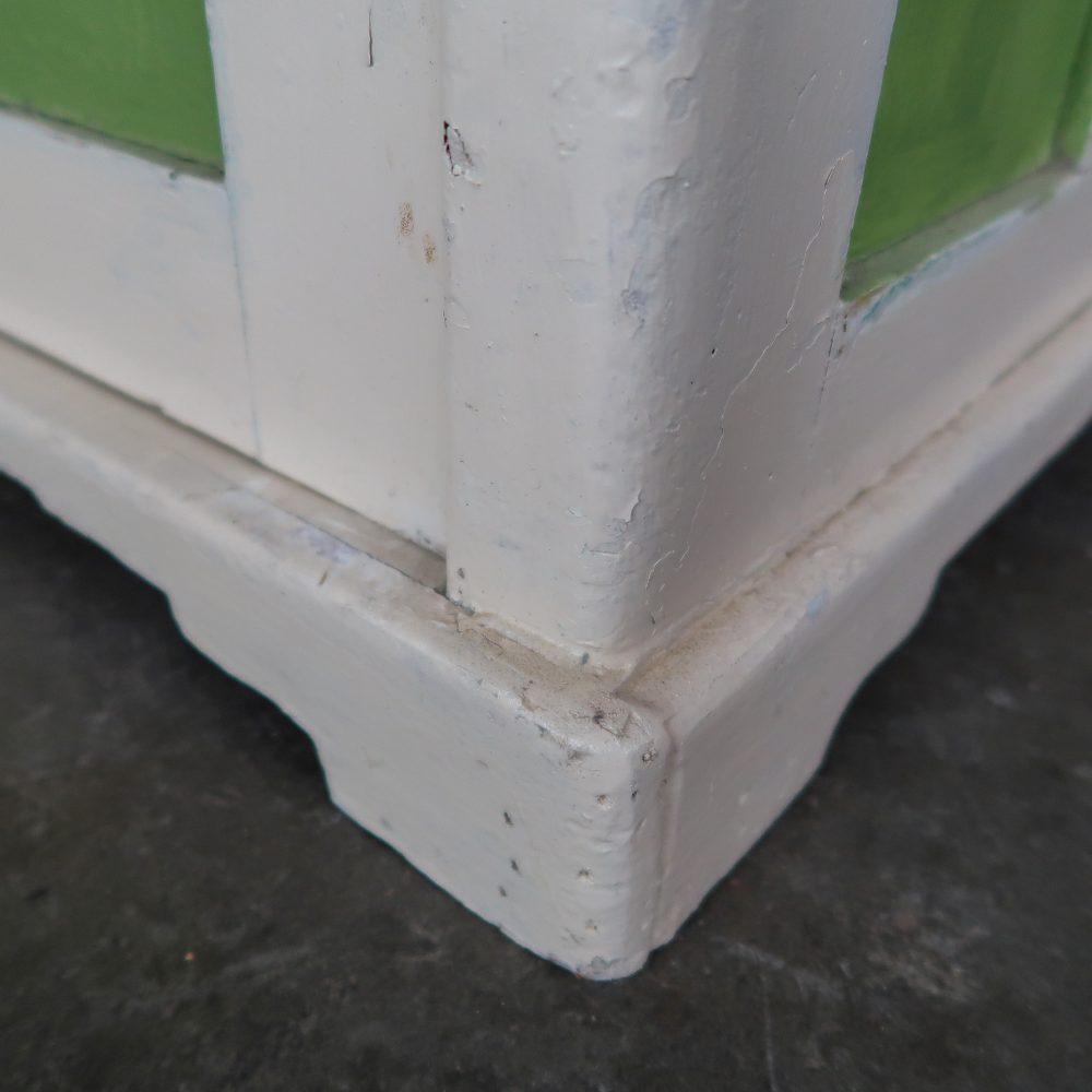 Brocante dressoir met uitschuifbare plank - Afbeelding 8