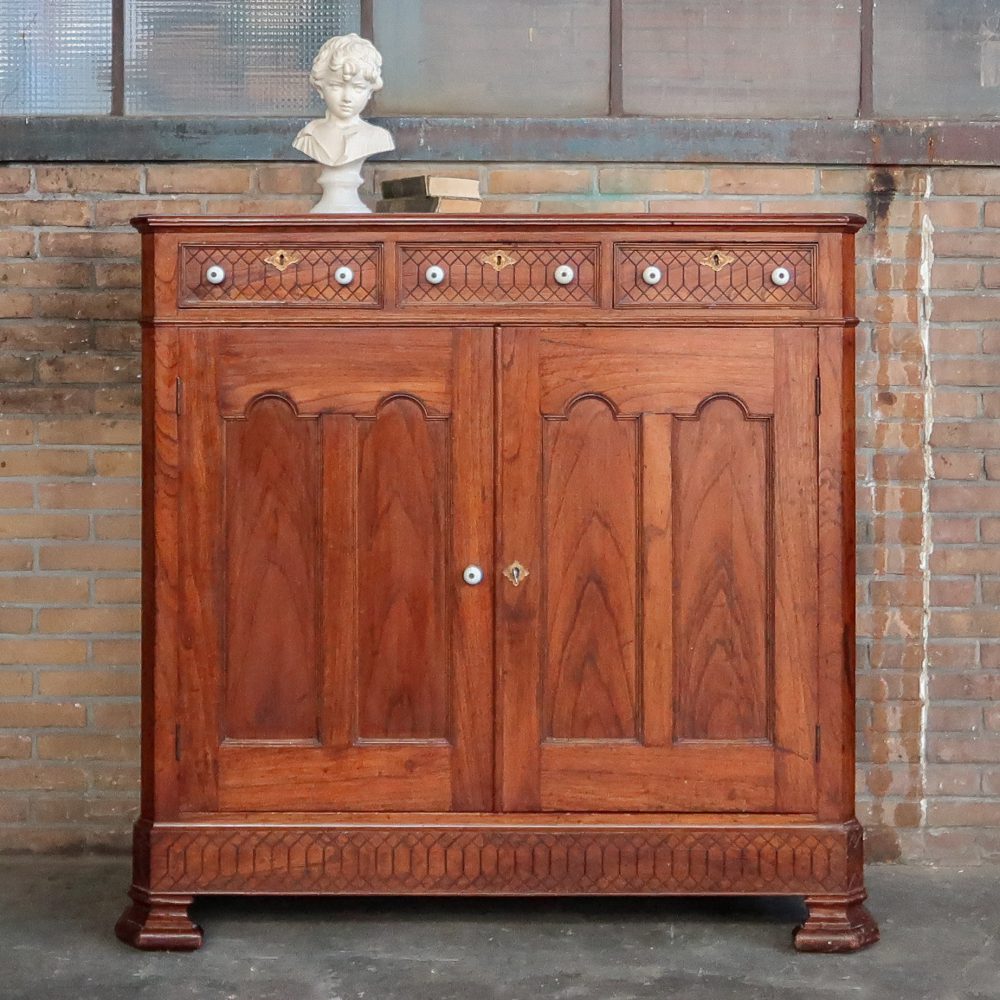 Brocante dressoir