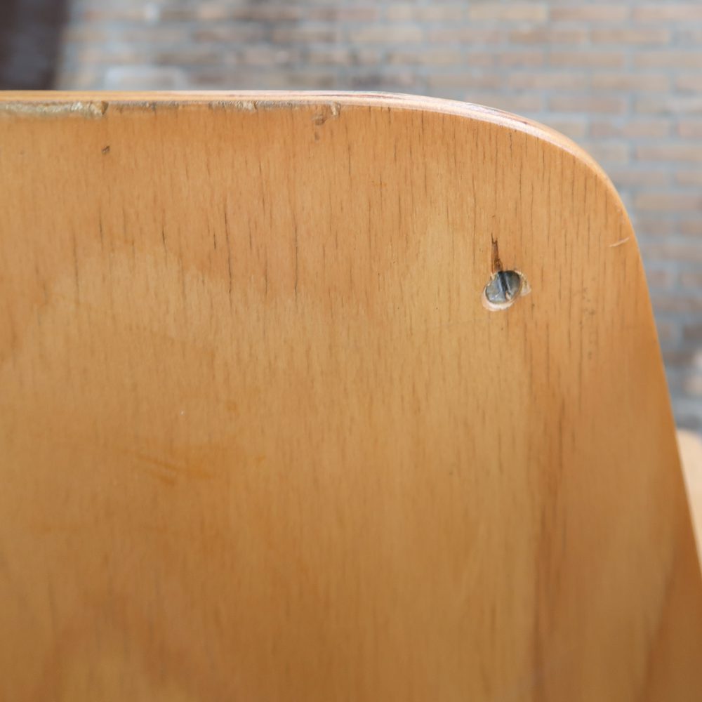 Vintage bioscoopstoelen - Afbeelding 15