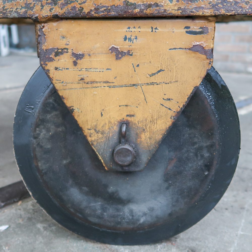 Industriële kar - salontafel - Afbeelding 9