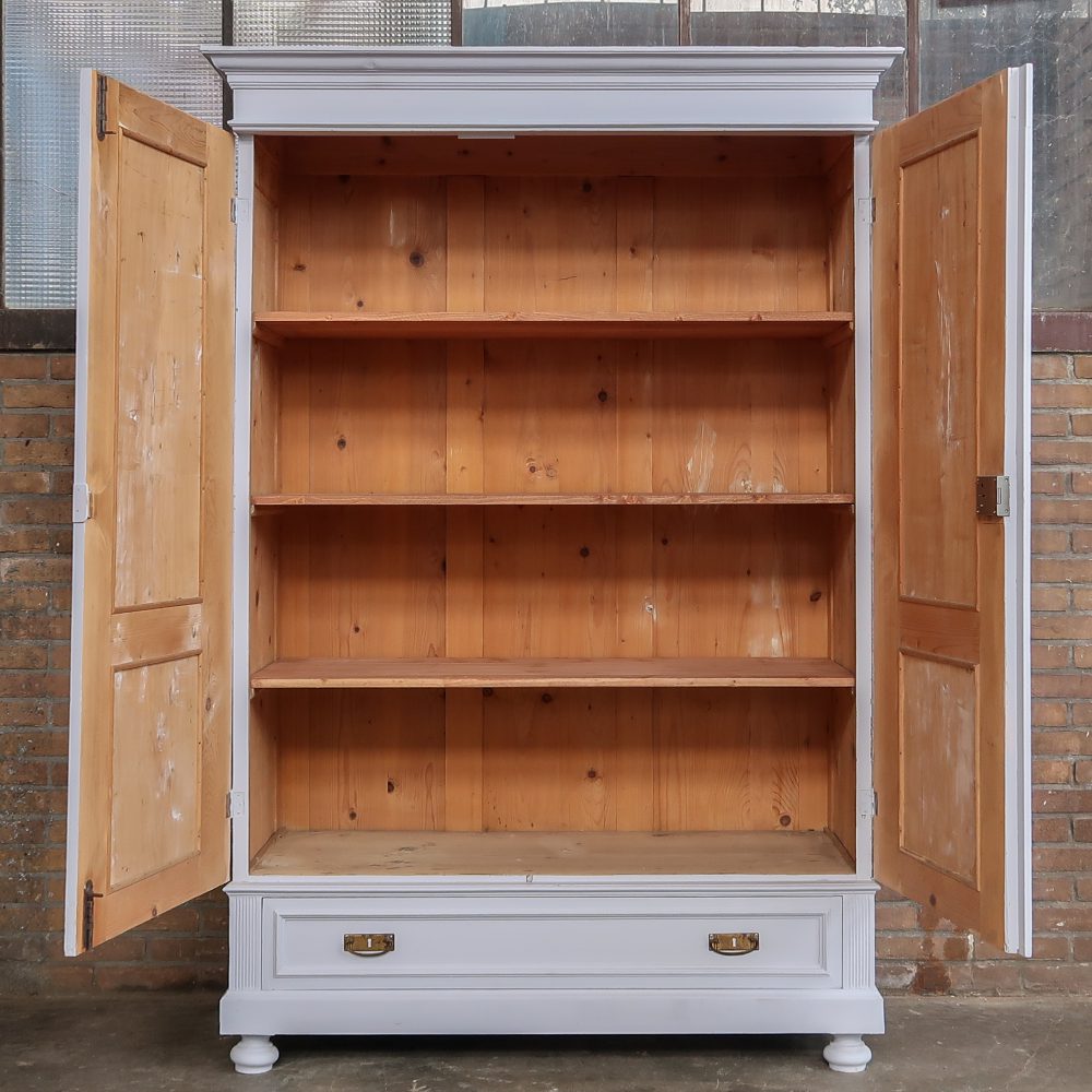 Brocante linnenkast met bloemen - Afbeelding 3