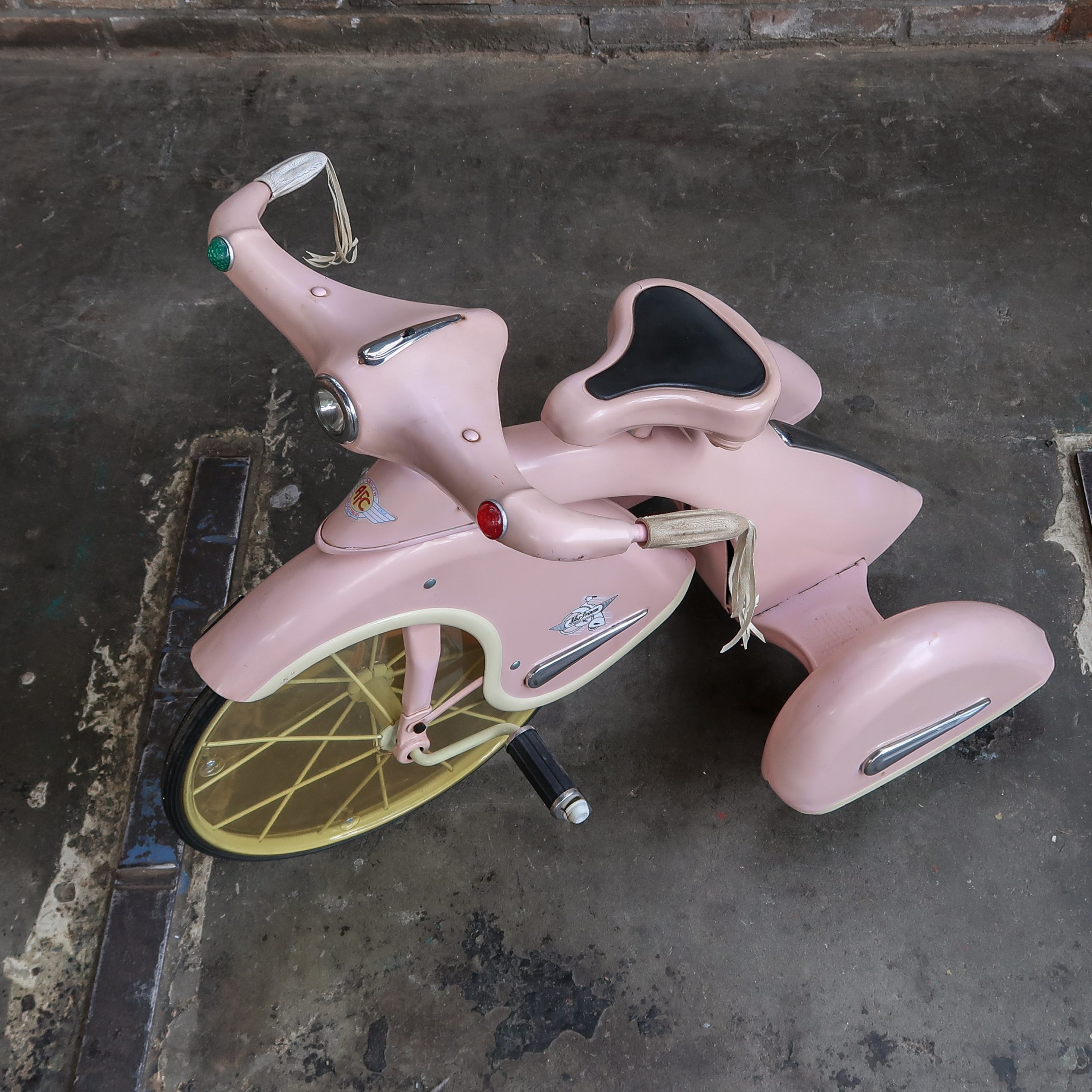Vintage kinderfiets AFC SKY PRINCESS TRICYCLE Van Dijk Ko