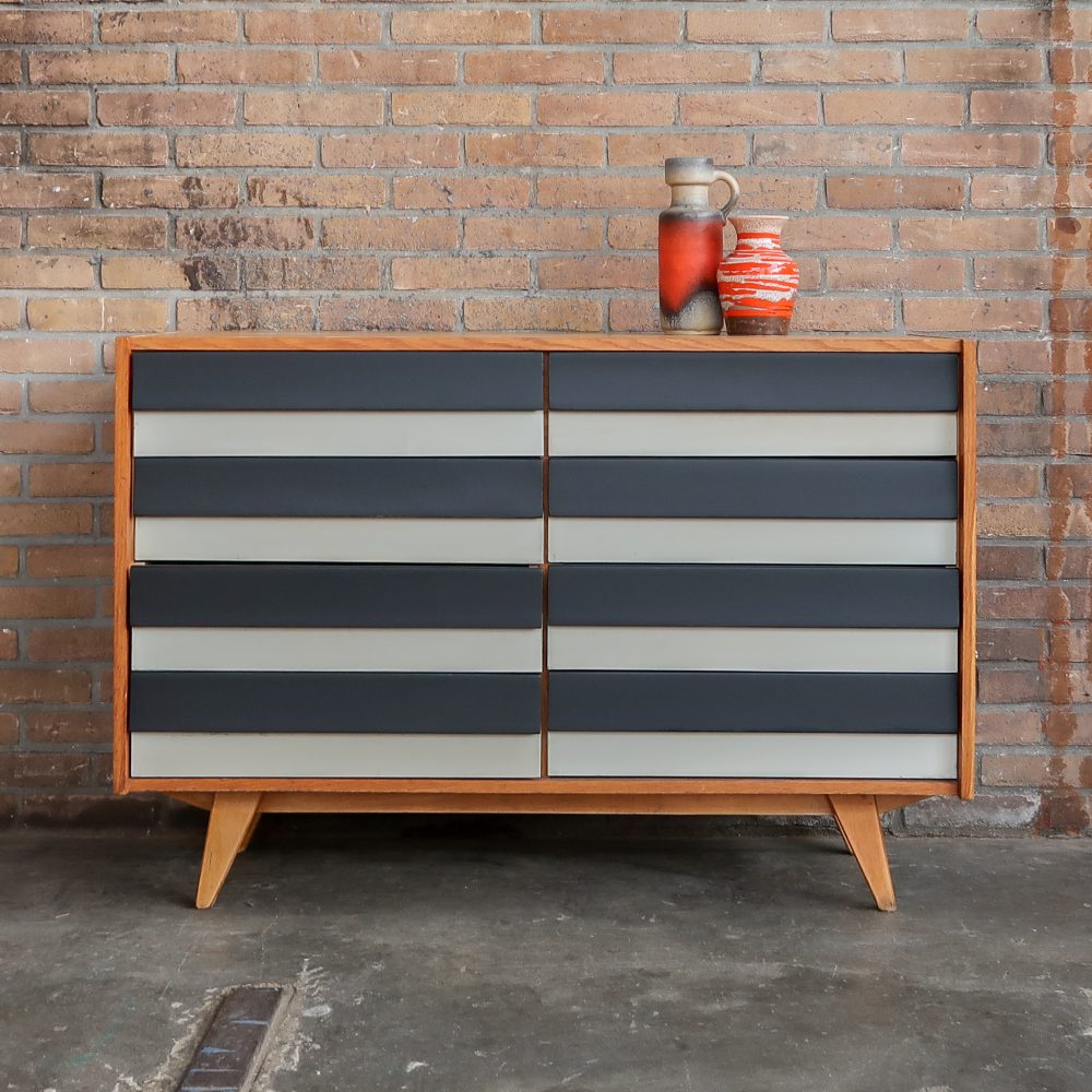 Vintage dressoir - Jiri Jiroutek