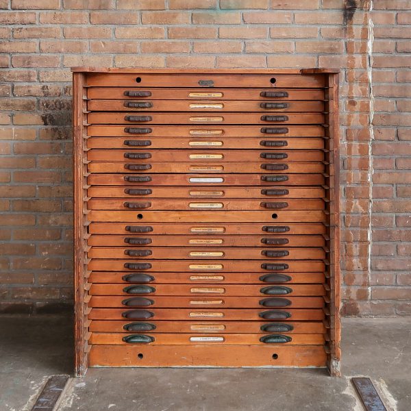 Vintage letterkast, lettergieterij N. Tetterode