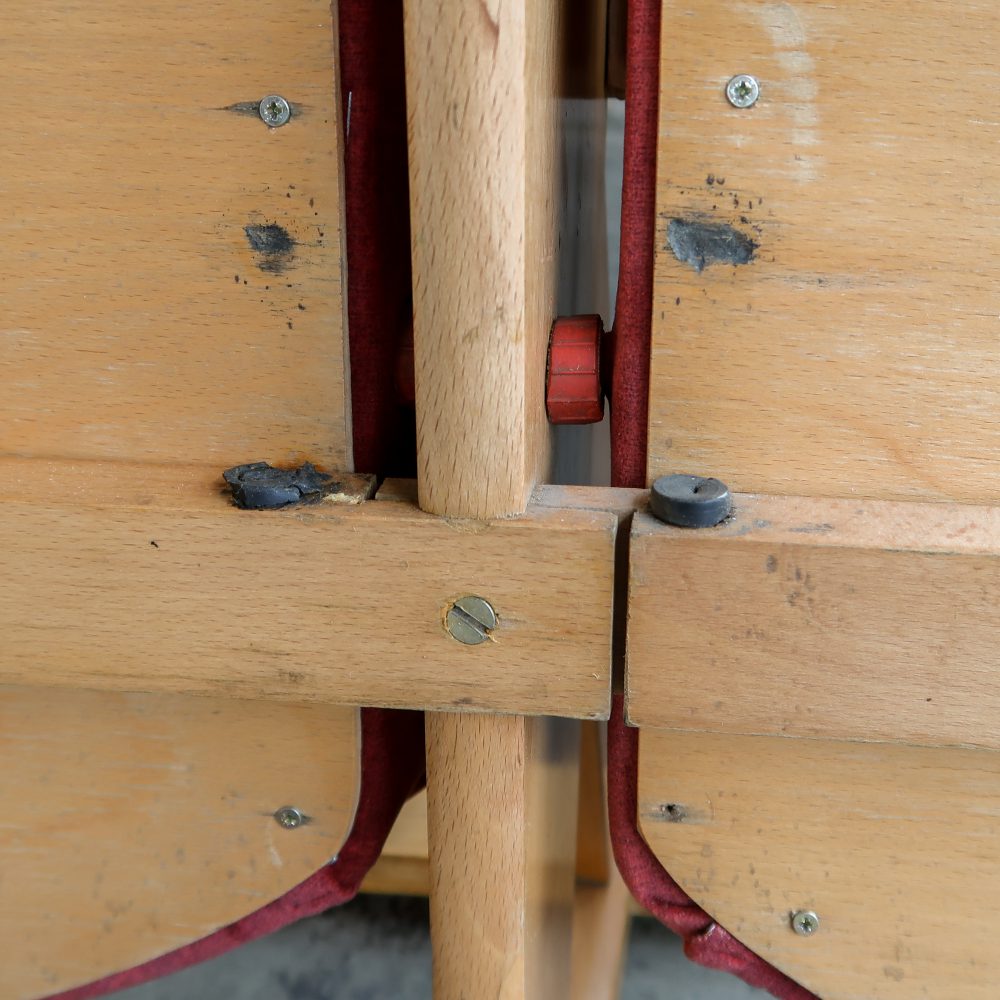Vintage bioscoopstoelen - Afbeelding 11