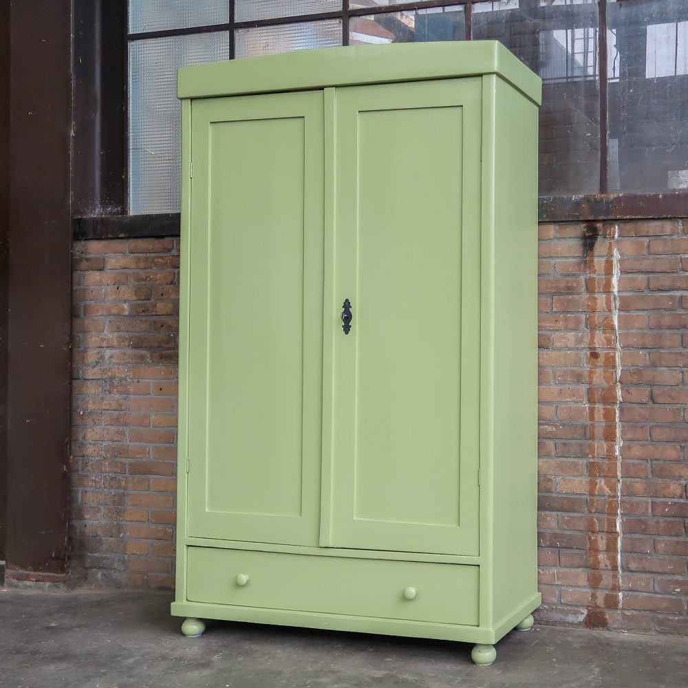 Brocante groene linnenkast - Afbeelding 2