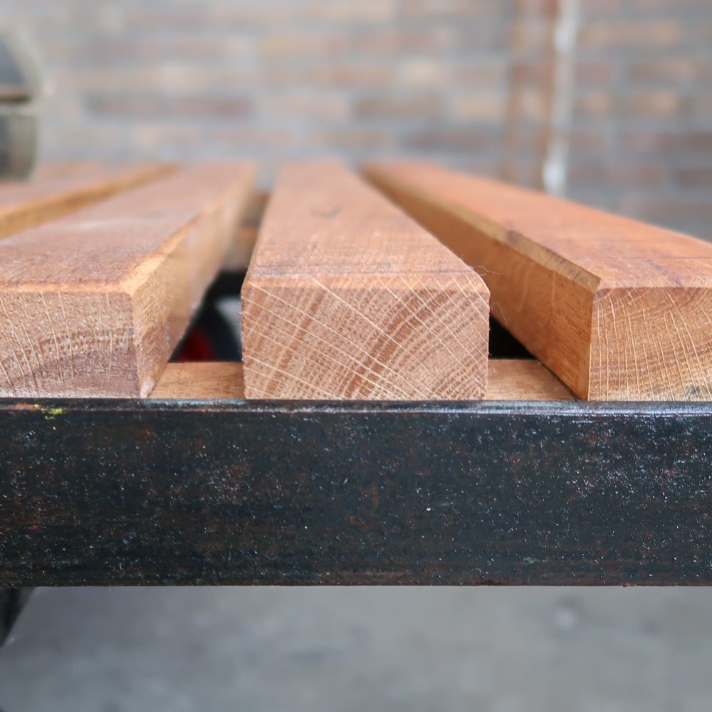Industriële kar - salontafel - Afbeelding 4