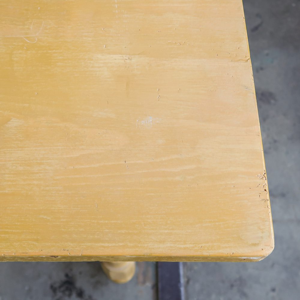 Brocante geel tafeltje - Afbeelding 5
