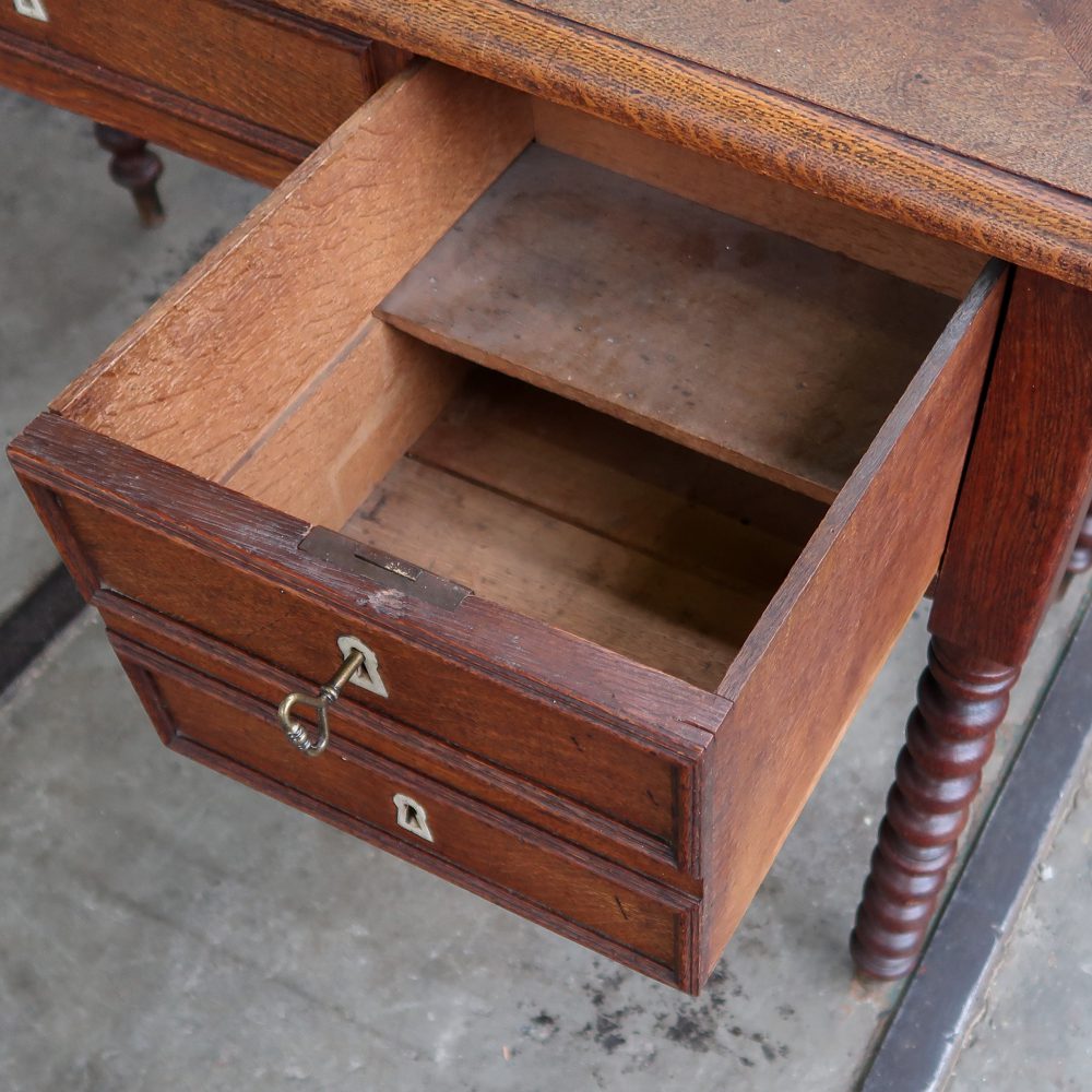 Antiek bureau - Afbeelding 9