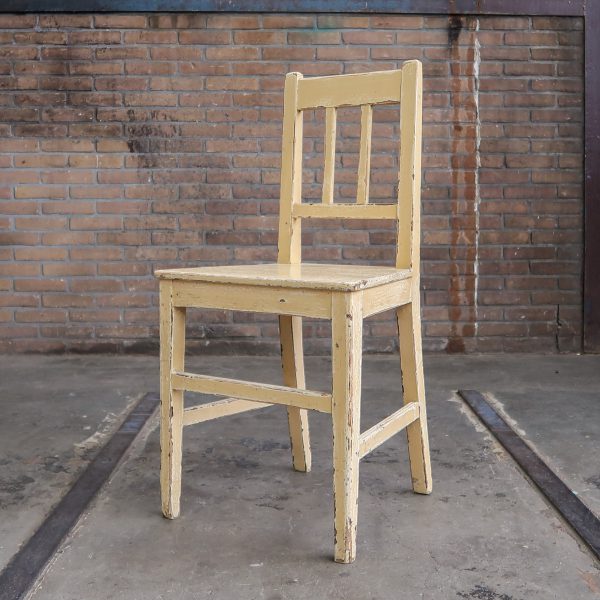 Brocante houten stoel