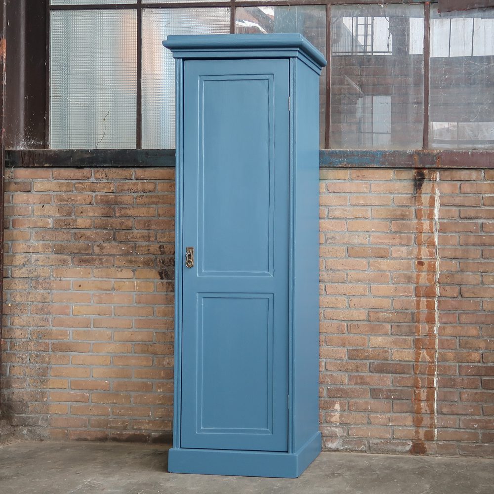 Blauwe eendeurs linnenkast - Afbeelding 2