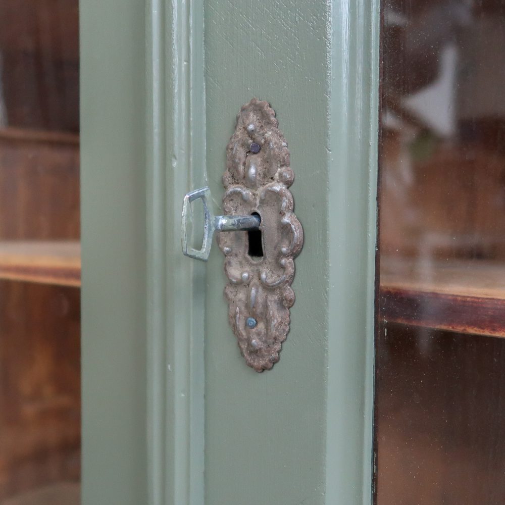Brocante groene vitrinekast - Afbeelding 8