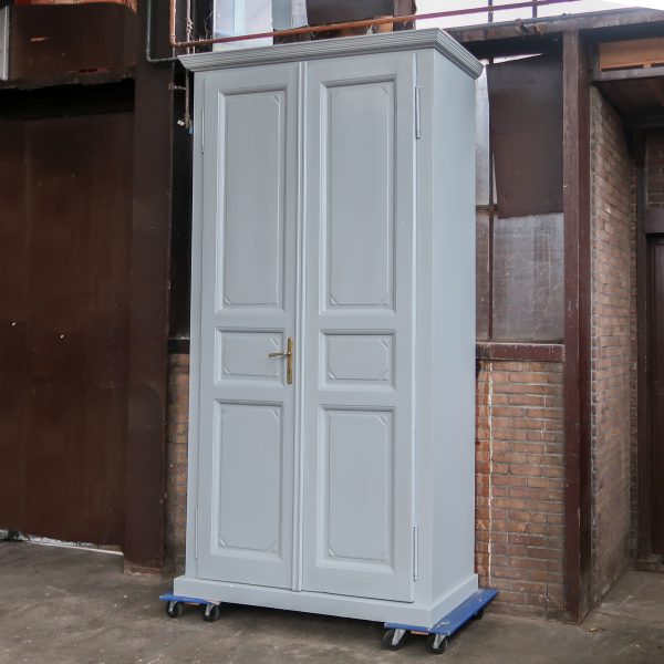 Hoge kast met ensuite deuren - demontabel