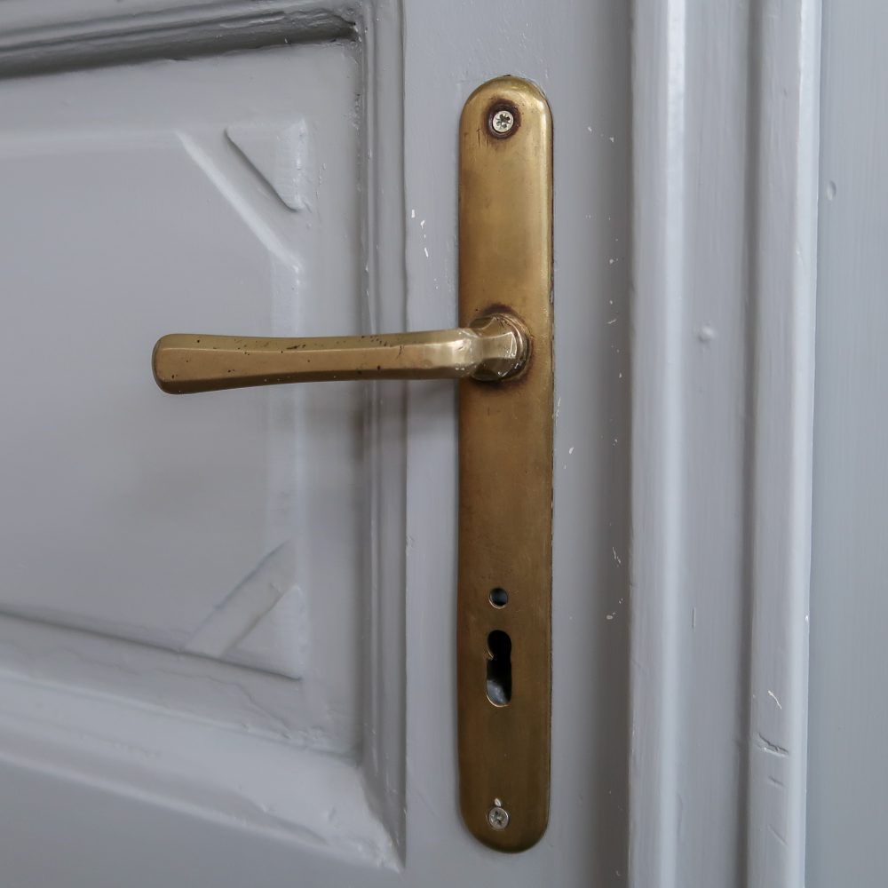 Hoge kast met ensuite deuren - demontabel - Afbeelding 8