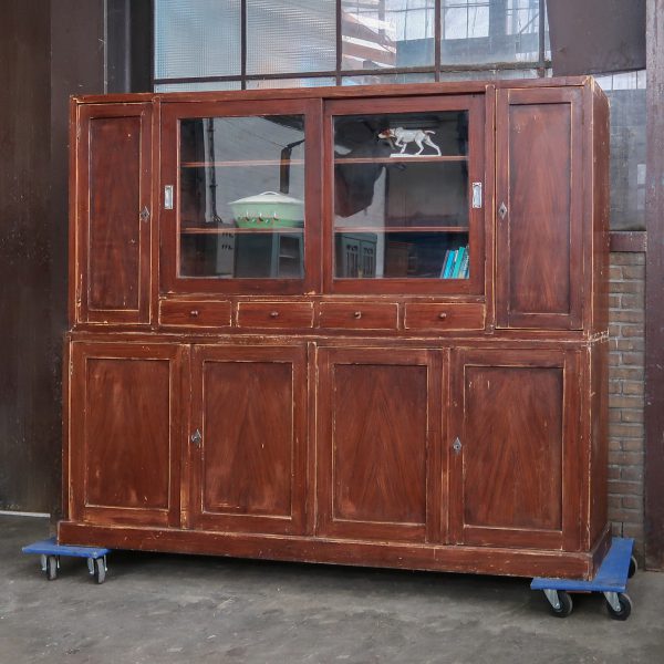 Brocante grote buffetkast