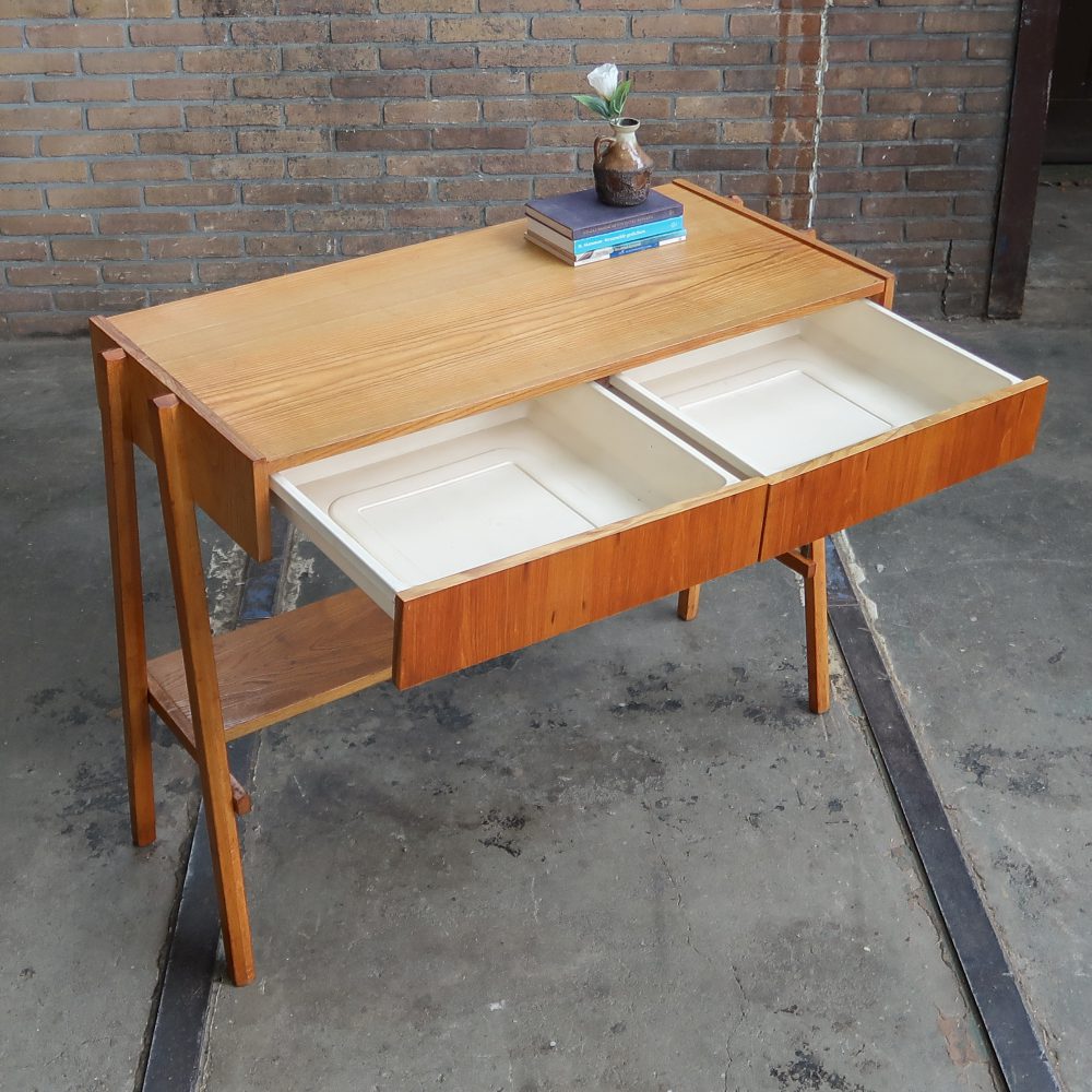 Vintage bureau - Tatra Nabytok - Afbeelding 2