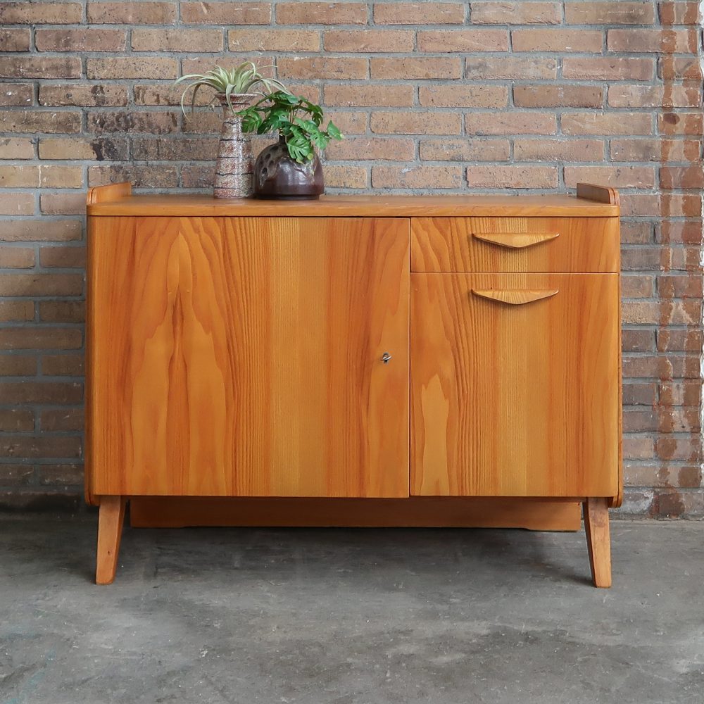 Vintage dressoir - Tatra Nabytok