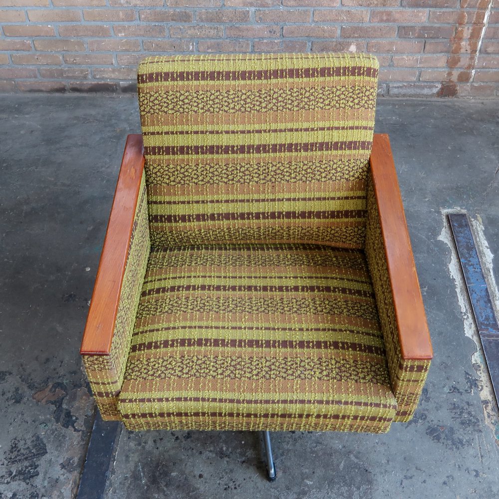 Vintage draaifauteuil - TATRA NABYTOK - Afbeelding 4