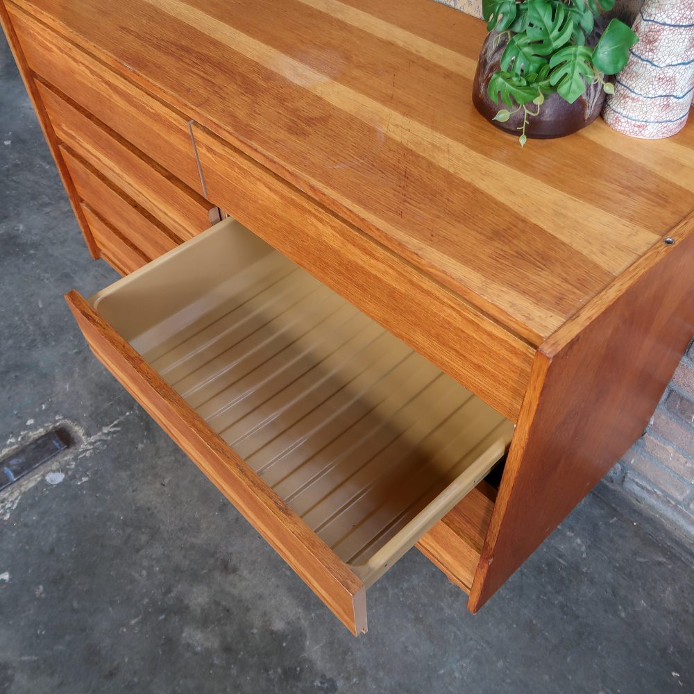 Vintage dressoir - Jiri Jiroutek - Afbeelding 4