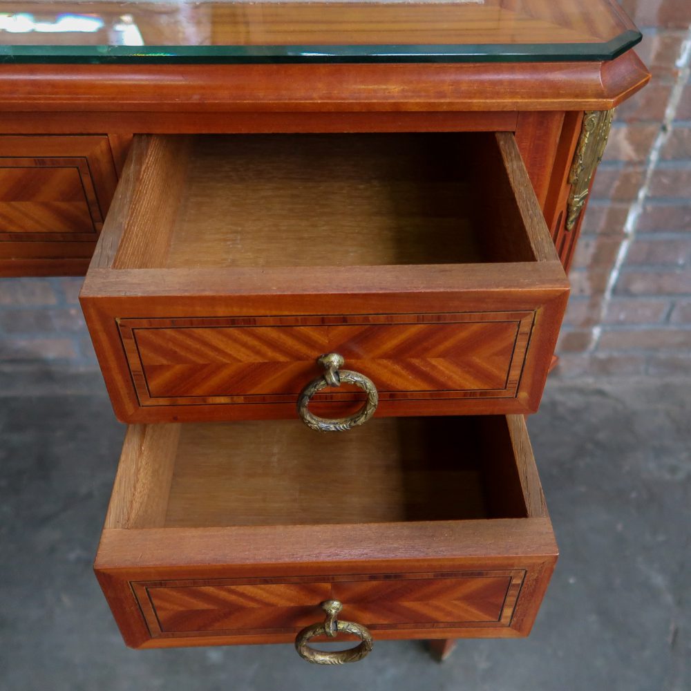 Vintage kaptafel - Afbeelding 18