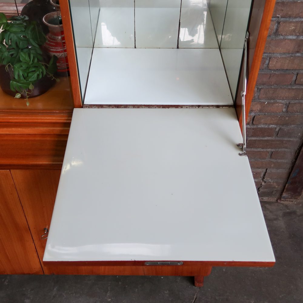 Vintage dressoir - Tatra Nabytok - Afbeelding 8