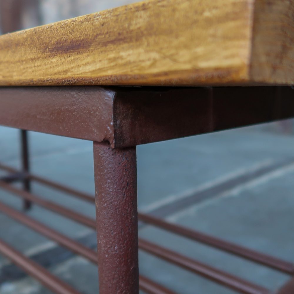 Houten bank met metalen onderstel - Afbeelding 6