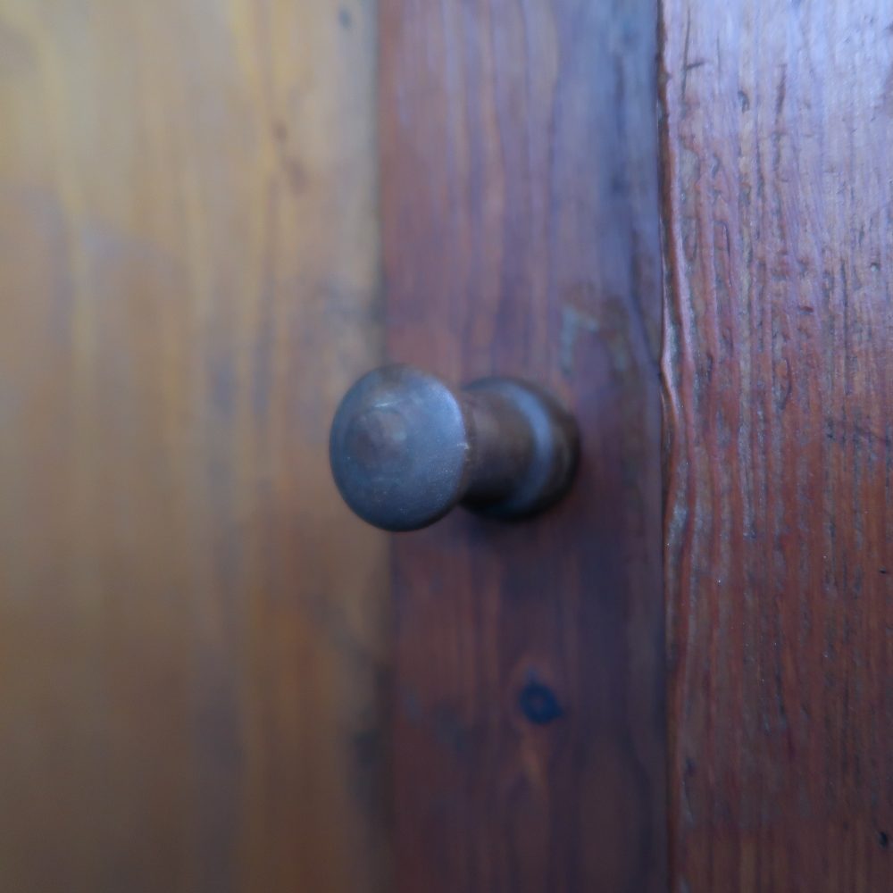 Vintage dressoir met schuifdeuren - Afbeelding 11