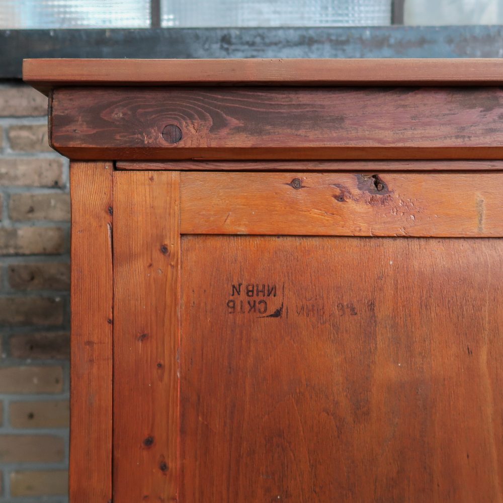 Vintage dressoir met schuifdeuren - Afbeelding 7