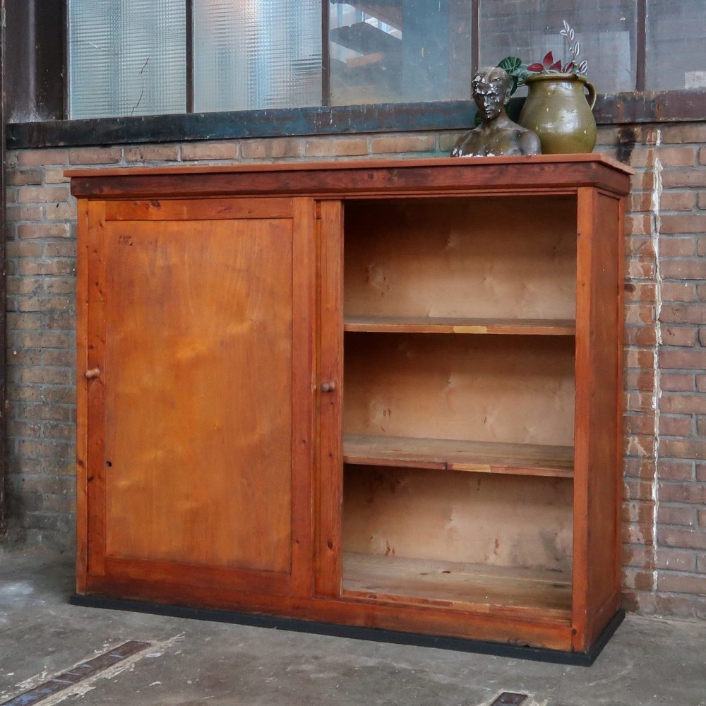 Vintage dressoir met schuifdeuren - Afbeelding 3