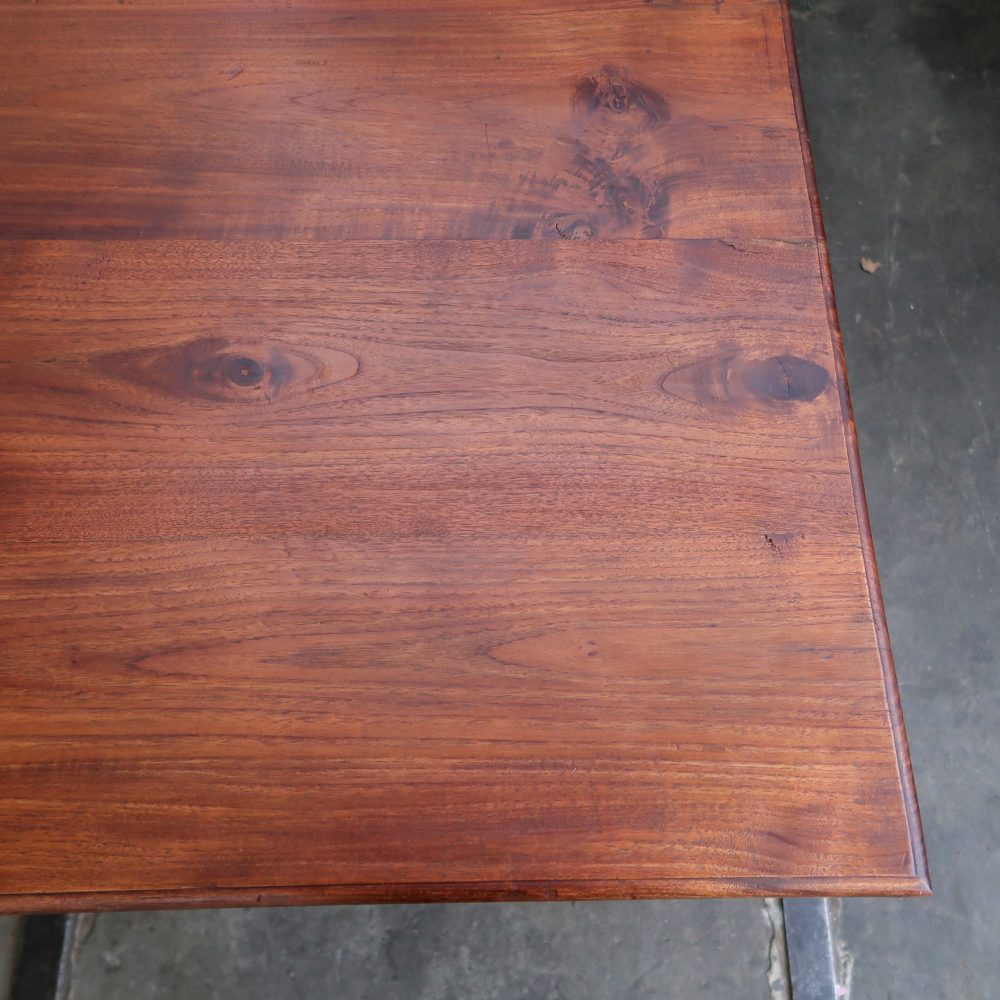Klassieke houten eettafel - Afbeelding 5