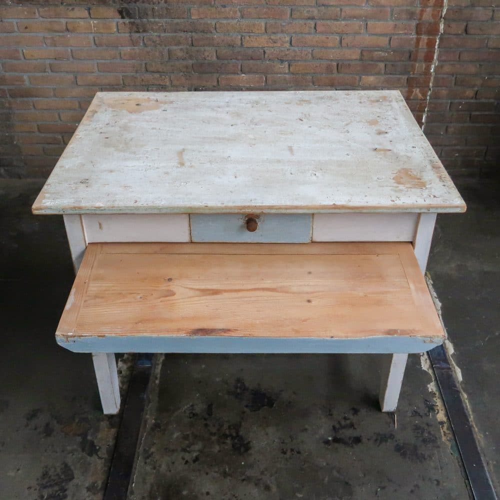 Brocante tafeltje met uitschuifbare plank - Afbeelding 7
